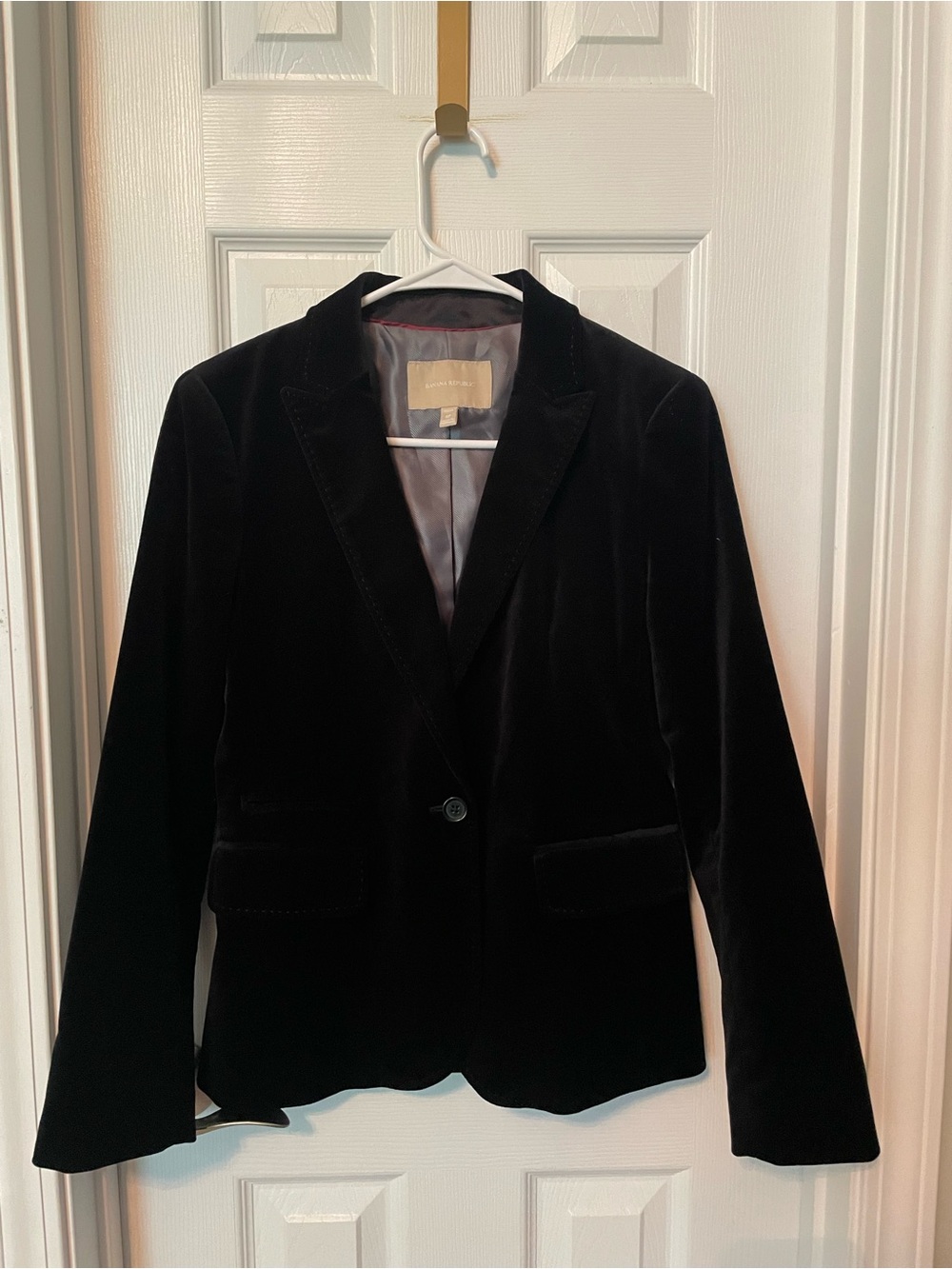 Banana Republic Black Velvet Blazer -  Single Breasted - Picture 2 of 6